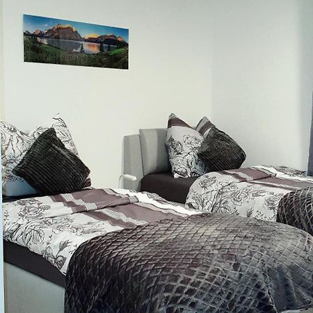 3-Zimmer- Wohnung In Traun, Naehe Linz Und Wels Luaran gambar