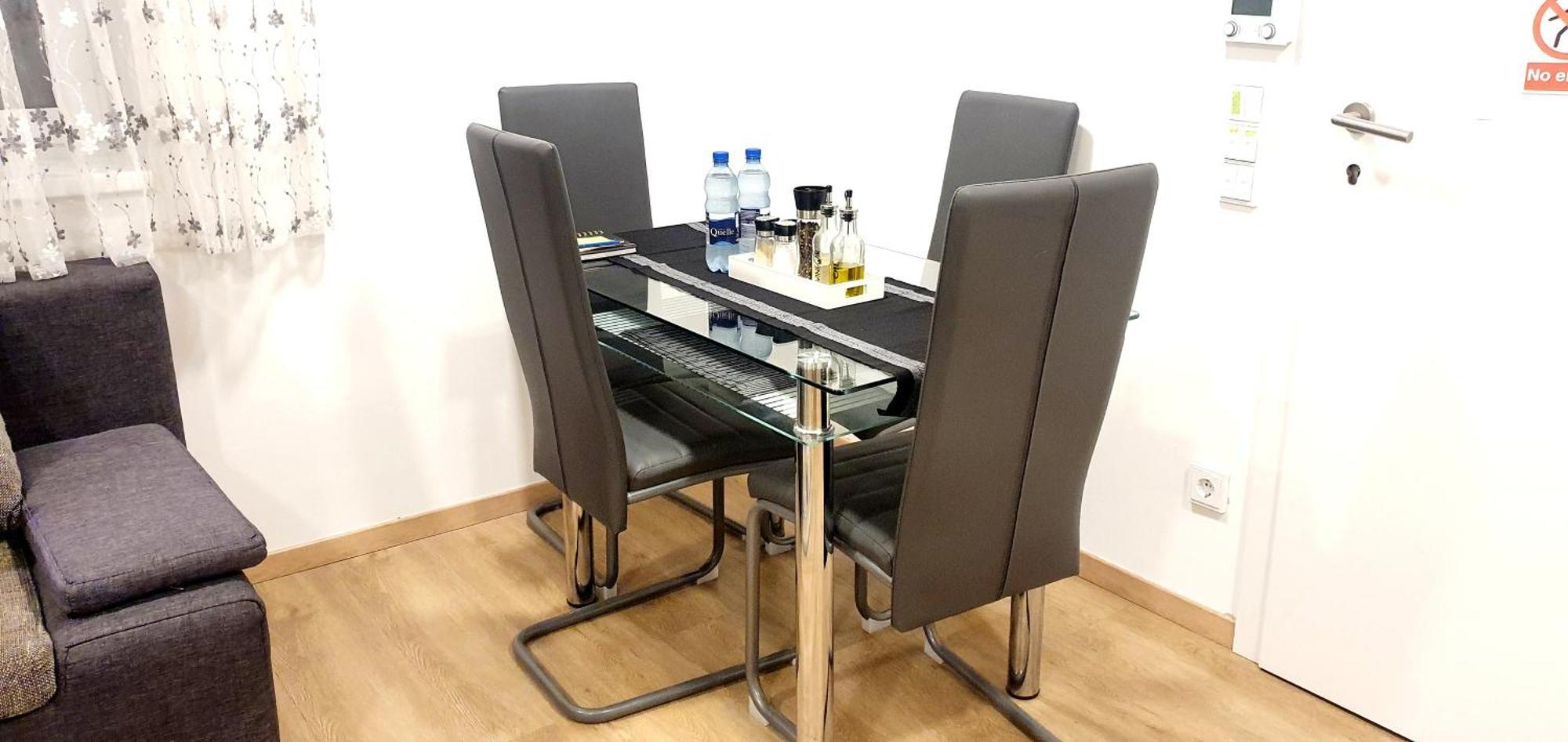 3-Zimmer- Wohnung In Traun, Naehe Linz Und Wels Luaran gambar