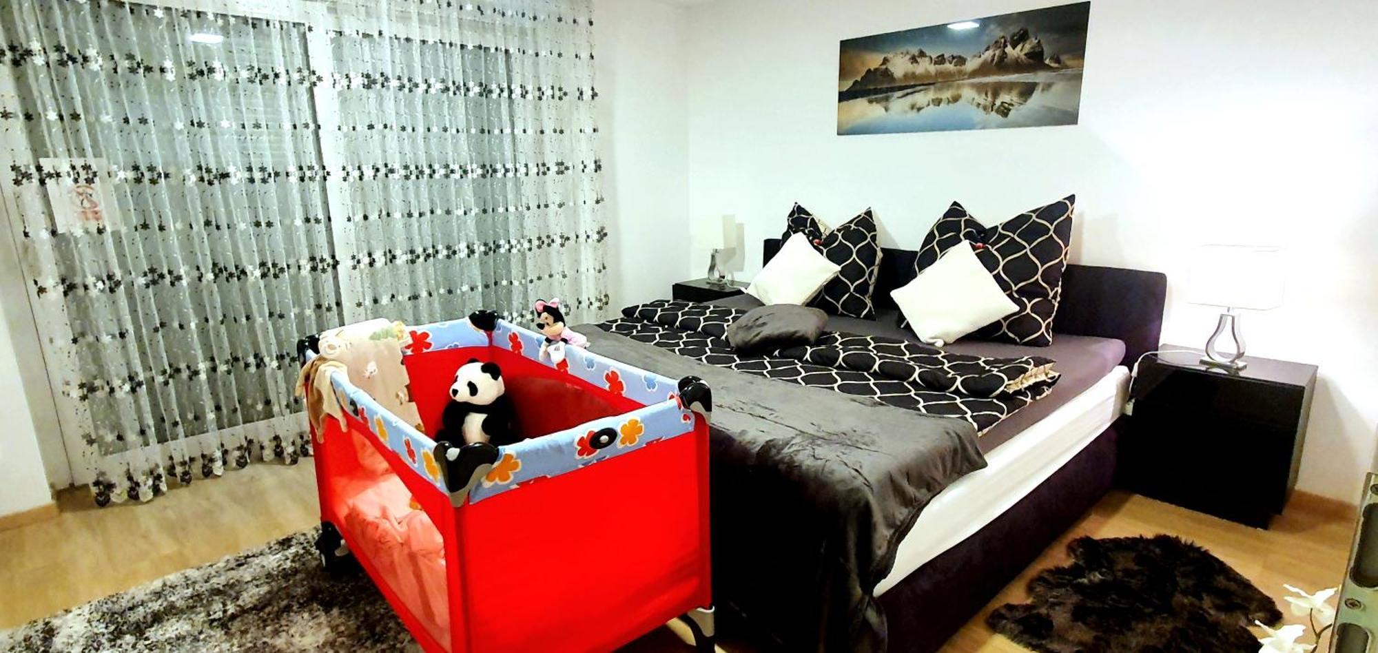3-Zimmer- Wohnung In Traun, Naehe Linz Und Wels Bilik gambar